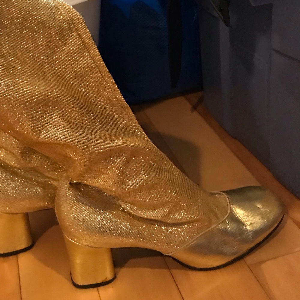 Vintage 60’s lamé gold boots